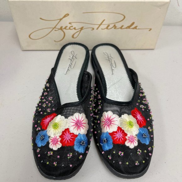 Lucy Pereda black red pink floral embroidered beaded flats mules slides 9 box - Picture 1 of 8